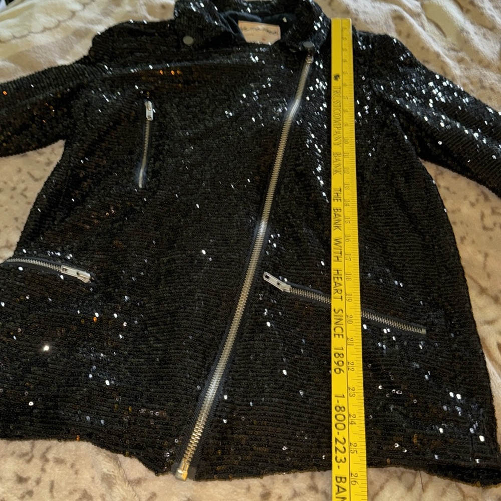 Free People/We The Free medium black sequined top - Picture 11 of 16